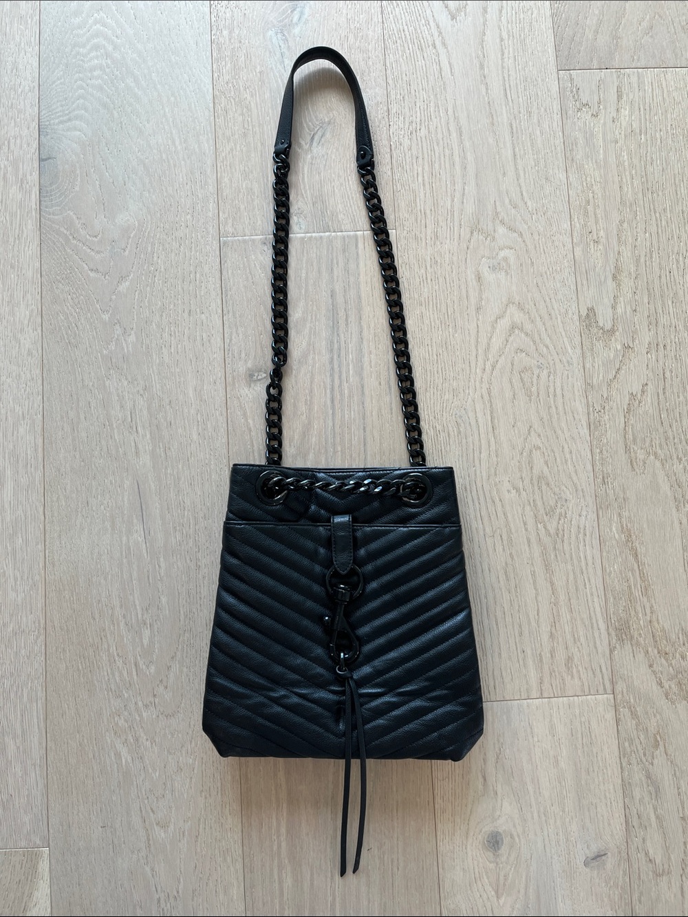 Rebecca Minkoff Black Quilted Chain-Strap Bucket Bag